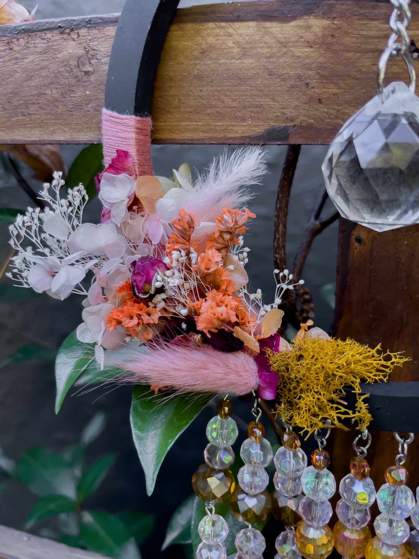 “Regina” Prism Wreath