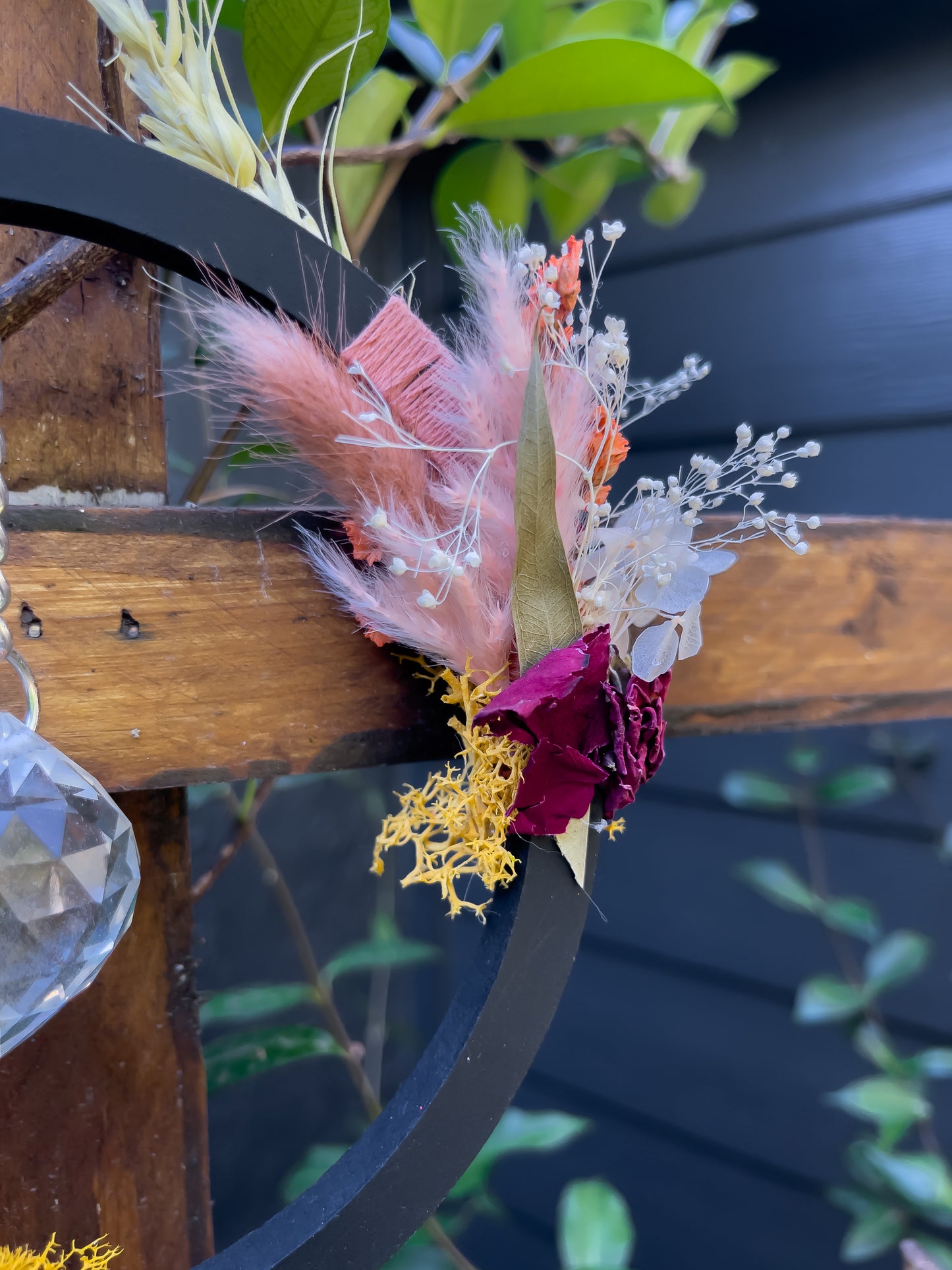 “Regina” Prism Wreath